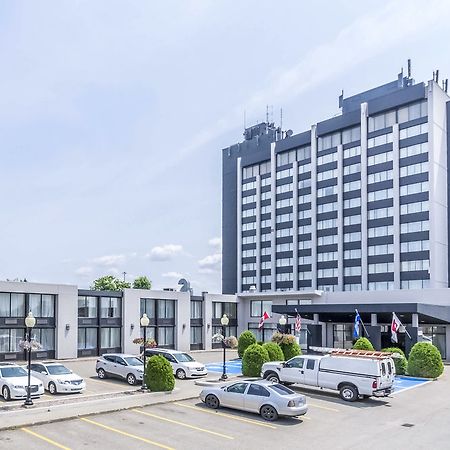 Travelodge By Wyndham Quebec City Hotel & Convention Centre Экстерьер фото