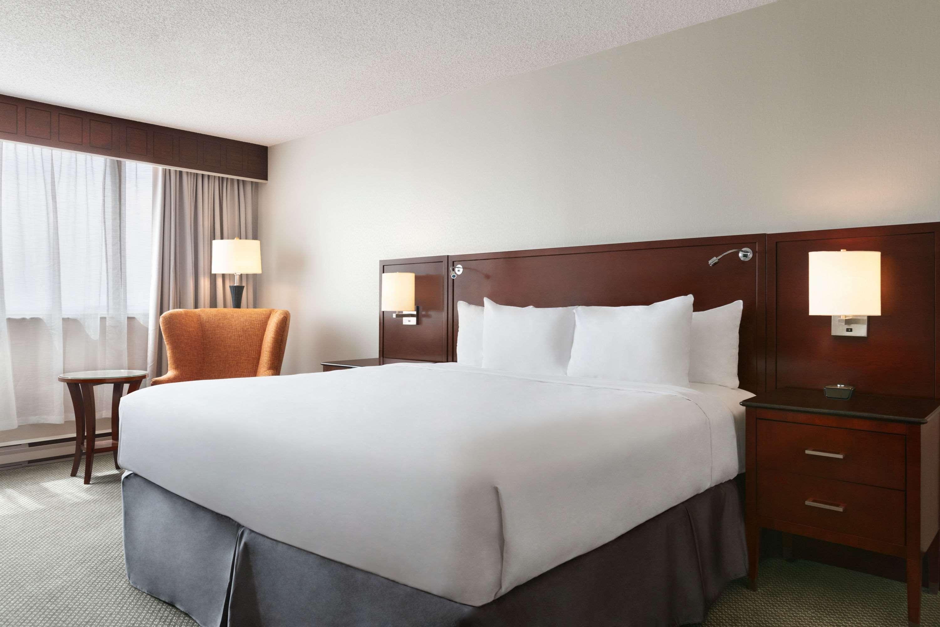 Travelodge By Wyndham Quebec City Hotel & Convention Centre Экстерьер фото