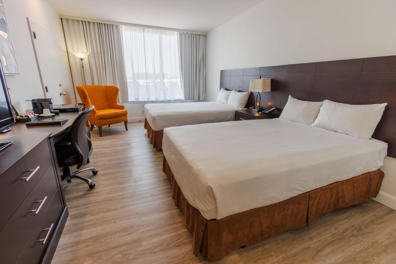 Travelodge By Wyndham Quebec City Hotel & Convention Centre Экстерьер фото