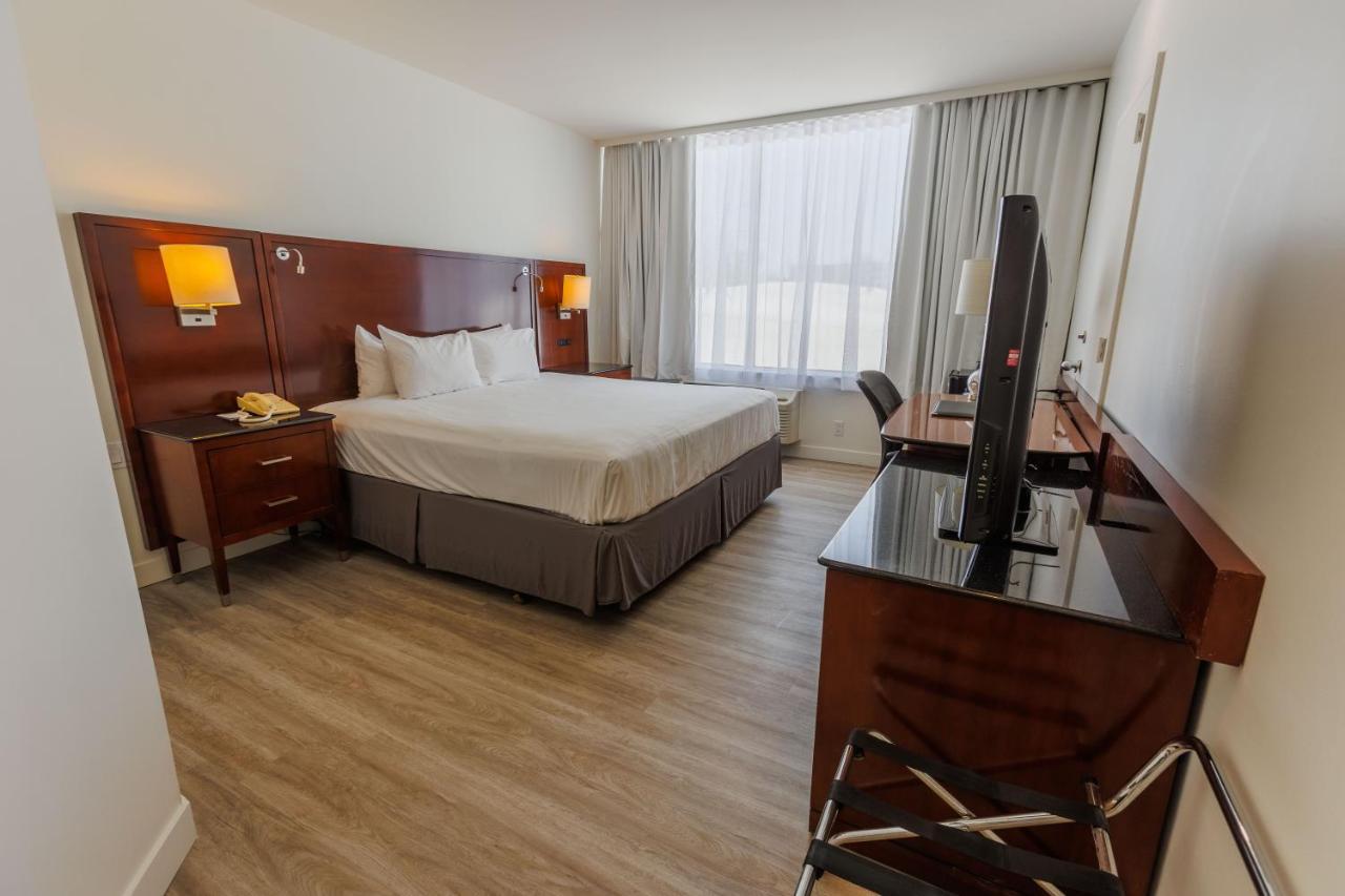 Travelodge By Wyndham Quebec City Hotel & Convention Centre Экстерьер фото