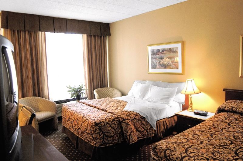 Travelodge By Wyndham Quebec City Hotel & Convention Centre Номер фото