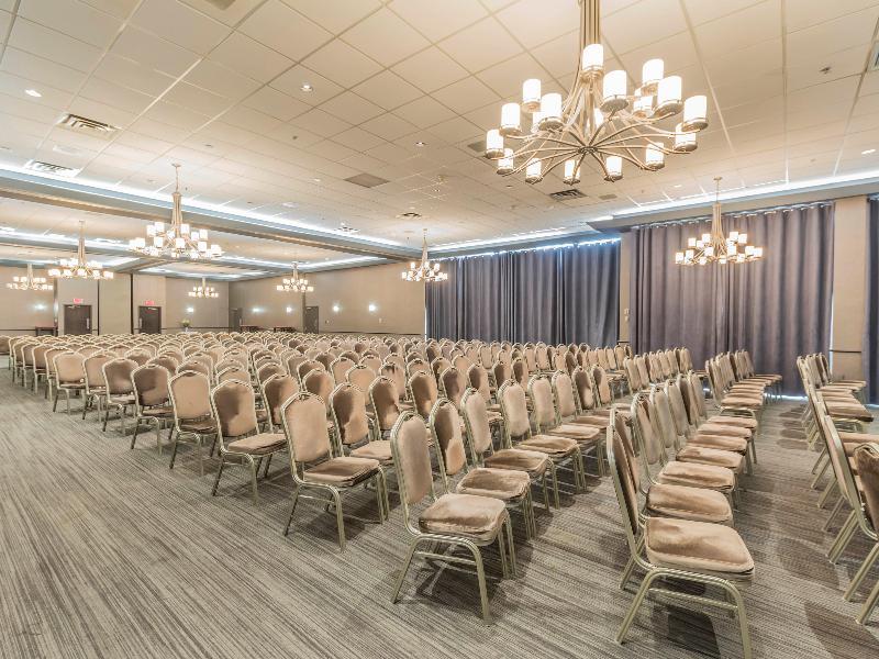 Travelodge By Wyndham Quebec City Hotel & Convention Centre Экстерьер фото