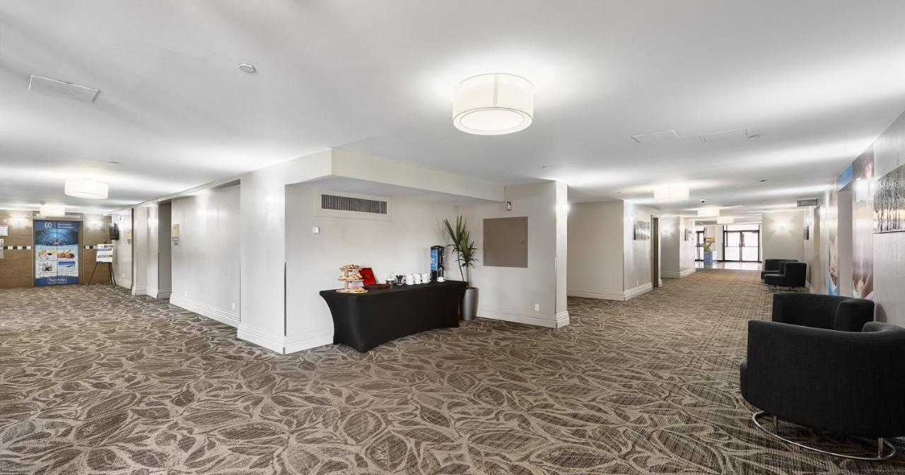 Travelodge By Wyndham Quebec City Hotel & Convention Centre Экстерьер фото